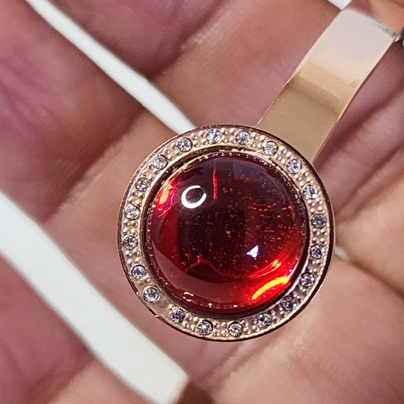 Rose Gold Stainless steel Hinhe Open Cuff Bracelet with Red - Picture 3 of 7